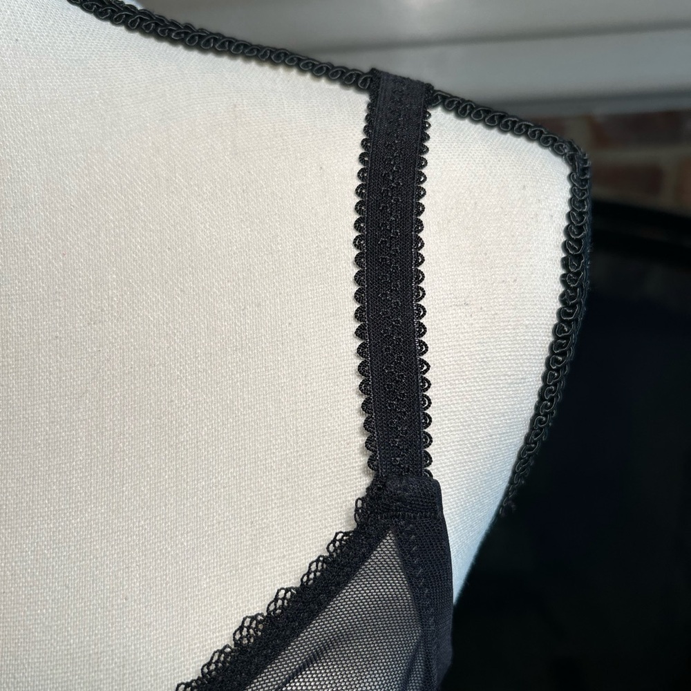 Sexy Black Bra Size 36C - EUC - Picture 2 of 13